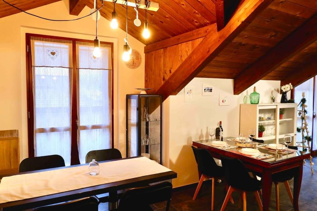 Attico Nel Cuore Delle Langhe - Free Parking Wi-Fi E Ac Альба Екстер'єр фото